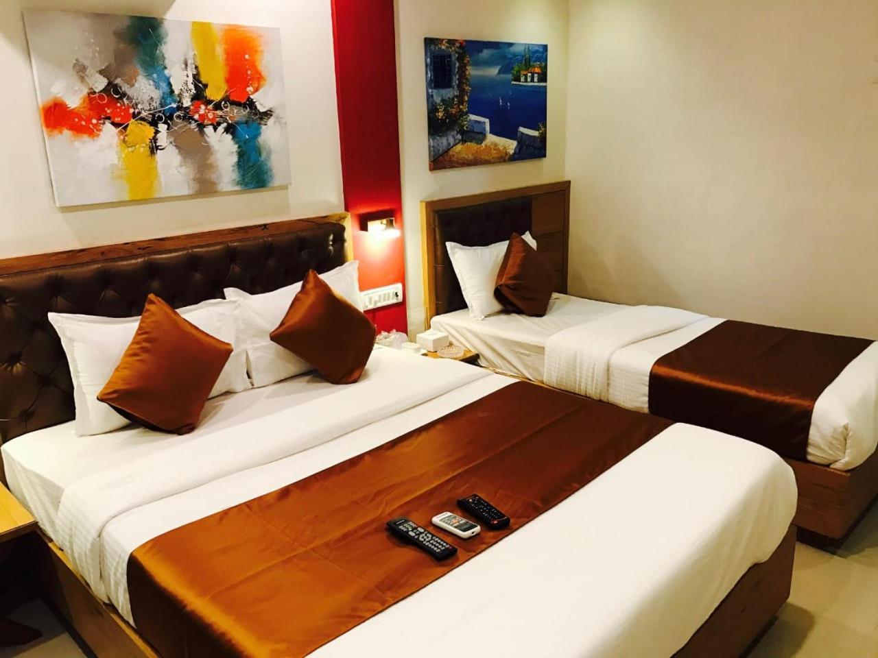 Grandeur By Avion Palace Near T2 International Airport Bombaim Exterior foto