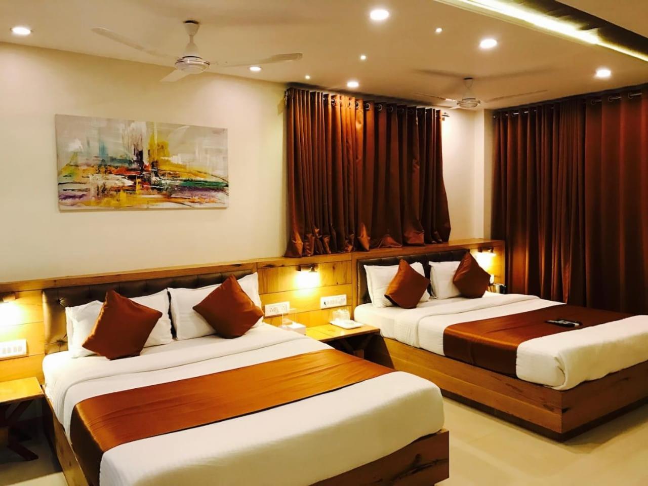 Grandeur By Avion Palace Near T2 International Airport Bombaim Exterior foto